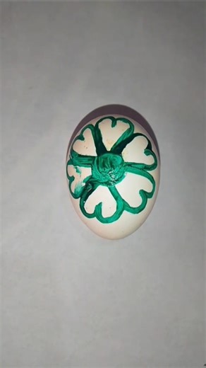 how to make Egg art #eggart #shorts #paint