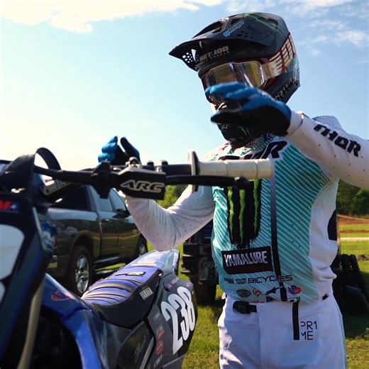 Method Race Wheels designs and develops high performance products for race and street applications. Bead Grip, Beadlock, Standard, and HD applications to fit your rig. See what makes Method the best choice for on and off road performance! | Method Race Wheels