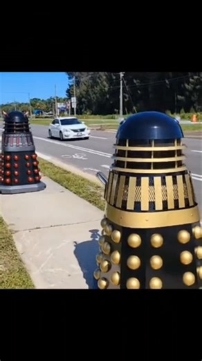 🎸 Exterminate! And the Bandit Daleks Are East Bound & Down #DoctorWHO #Daleks #DaleksOfFlorida