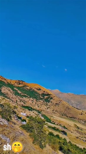 Breathtaking Panoramic Hill Landscape Views