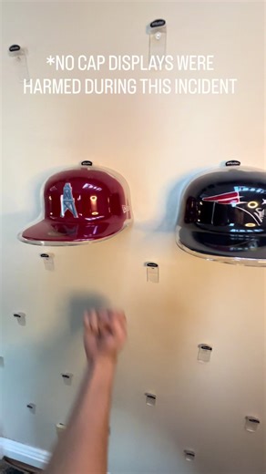 When the Houston Texans (We only had an Oilers hat 😭) take an L to the New England Patriots… emotions crack. 😩 But our ArtFunction Hat Displays don’t. 🧢✨ Made from polycarbonate, they stay crystal clear and unbothered even when the game gets ugly. No ArtFunction hat displays were damaged in the making of this video unlike our Sunday. 🥲 #hatclubexclusive #superbowl2026 #championships #texans #patriots @fitted.chango @hatclub @The_Total_Package_28