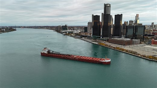 Canadian Freighter Stuck in Detroit River A ship bound for Quebec is stuck in the Detroit River after running aground yesterday near downtown Detroit No injuries were reported from the incident The Rt. Hon. Paul J. Martin, as the ship is known, is over 700 feet in length, and is one of Canada Steamship Lines’ self-unloading vessels. The ship was traveling between Sault Ste. Marie and Quebec | BG On The Scene