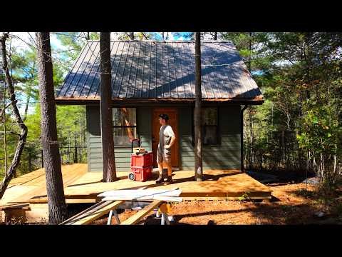 Fall’s Closing In — I’m Pushing to Finish the Cabin Before the Freeze