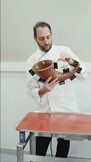 How to Make a Chocolate Cornucopia for Thanksgiving | Chef Matt x Savage Bros #chocolatemaking