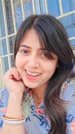 Kitni bechain hoke #trendingreels #viralvideo #youtubeshorts #sanchita