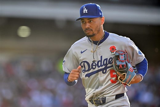 Dodgers’ Mookie Betts misses Yankees opener after he stubs toe, needs X-rays