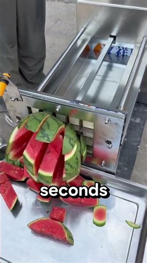 Automatic Watermelon Cutter – Perfect Slices in Seconds!
