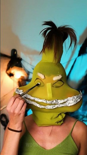 Crafting an Epic Grinch Mask!