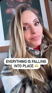 20K views · 442 reactions | Everything falls into place when your stop worrying about how everything is going to fall into place 﫶 #positiveenergy #selflove #quoteoftheday #manifesting #lawofattraction | Gabby Bernstein | Facebook