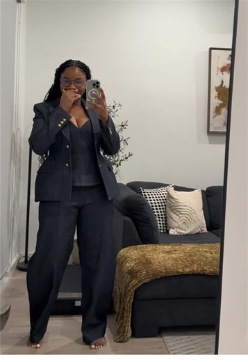 Zara Blazer Size Comparison: Medium vs Large