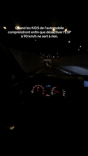 Garder L’ESP activer quand vous savez pas géré à 100% votre véhicule avec. #ESP #aide #voiture #pourtoi #fiestast