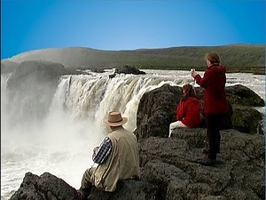 Island - Akureyri - Godafoss - Myvatn See