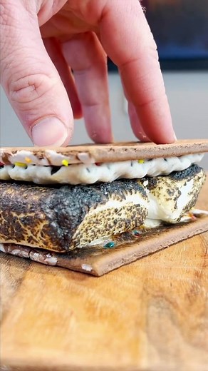 Ultimate S'mores Pop Tart Recipe