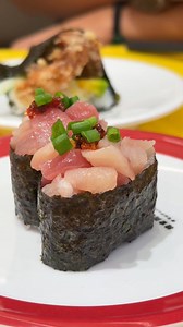 🍣🚄 Vừa ăn sushi, vừa đợi tàu đến. Duy nhất chỉ có ở Genki Sushi. Bạn đã thử chưa? —---------------------- 📌 L5 - 15, Saigon Centre - 65 Lê Lợi, P. Bến Nghé, Quận 1 #GenkiSushiVietNam #FirstJapaneseSushiTrain #sushitaucaotoc #sushikousoku | Genki Sushi Vietnam