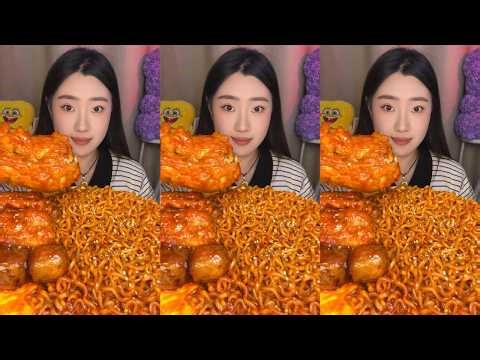 Immersive experience of eating super spicy fire chicken noodles with Orleans fire chicken noodles