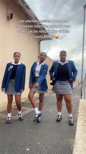 Netball Girls Show Off Their Skills!