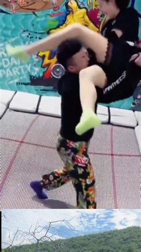 woman's death grip🤣🤣🤣 | Agata Ema Anggraeni