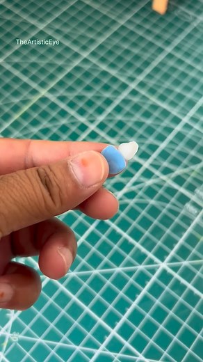 1.2K views | Making table cloth out of fondant / cake topper via clay泥#diy #table #cloth #cake #topper #craft #clay #art #fyp | TheArtisticeye | Facebook