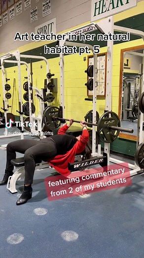 Female Powerlifter Bench Press Workout | Gym TikTok