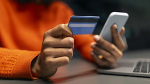 Nové pravidlá pre bankové prevody. Meno príjemcu bude povinné, systém vás upozorní na chyby | ta3