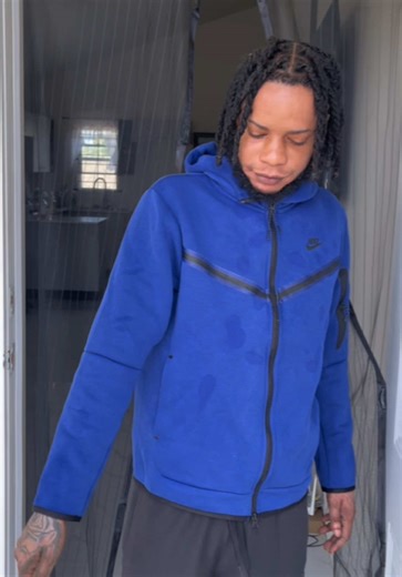 Come with me to do a Custom RGBIC Cloud Installation for @Eat boss designed to transform the whole vibe of the room — not just light it up. Colorful glow. Fully immersive. Fully customized. If your room still looks basic in 2026, that’s a choice. Upgrade your space with @876lights ⚡️⚡️⚡️. DM us to create your own custom led lighting design🌌 #fyp #jamaicatiktok #LEDlights #876lights #jayden