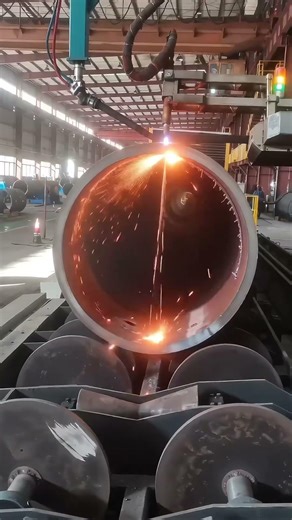 Plasma flame pipe cutter