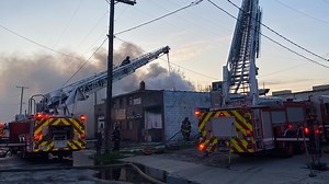 Firefighters battle industrial fire in Cleveland