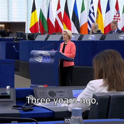 Let's turn the scale of the Single Market into an asset in the AI race.Launched 3 years ago, our Chips Act has already unlocked over €32 billion in semiconductor investments across Europe.And more is coming.With the Chips Act 2.0 ↓