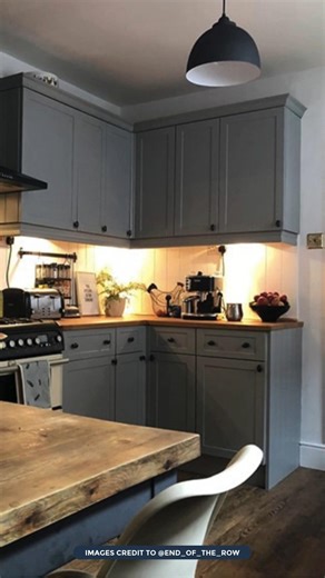 Prime shiny or smooth surfaces for recoating with Owatrol E.S.P✨ ✅ Eliminates the need for sanding ✅ Paint over with any oil-based or water-based paint or varnish anytime after 2 hours or up to 7 days later ✅ Repaint melamine kitchen cupboards, bathroom tiles and more quickly and easily ✅ Suitable for use on baked lacquers & enamels such as lamps, vases & ornaments - can even be used on glass! Learn more about Owatrol E.S.P here: https://www.owatroldirect.co.uk/product/esp-easy-surface-prep/ Ima