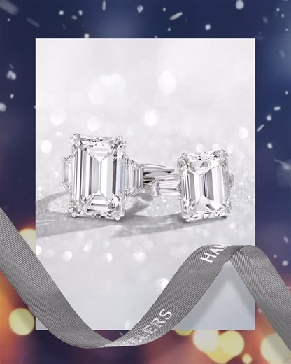 The Ultimate Holiday Gift Guide 🎁 Timeless treasures. Now & Forever. Jewelry gifts for everyone on your list, guaranteed to make their holiday season bright. Shop our holiday gift guide linked in our bio and stories or visit us today! ✨ #hamiltonjewelers #holidaygiftguide #jewelrygifts | Hamilton Jewelers