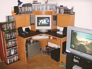 72K views · 517 reactions | The chokehold this corner computer desk had on our lives in the late 90s/2000s was unreal | Nostalgic 90s | Facebook