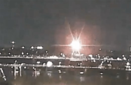 Watch Tragic Collision Between U.S. Army Helicopter and Passenger Jet Near Washington, D.C.