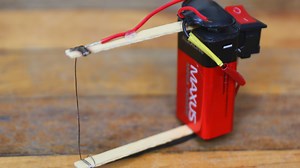 How to Build a Simple DIY Plastic Foam Cutter Using a Nine-Volt Battery and Some Wire
