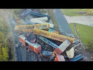 Texas trail derailment caught on video | ABC7