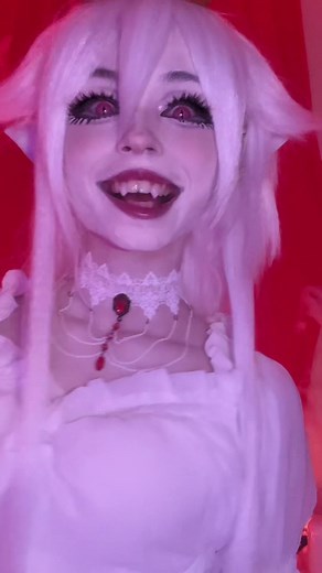 Mario Boo Cosplay Transformation