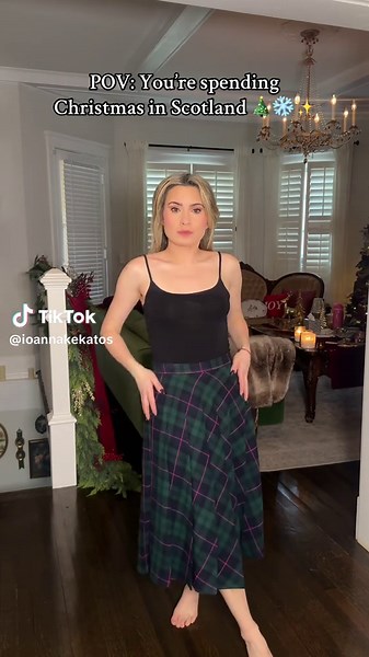 Bought this vintage plaid skirt in Scotland… and now all I want is a Scottish Christmas. 🎄🏴󠁧󠁢󠁳󠁣󠁴󠁿✨ #tartanoutfit #scottishplaid #christmasoutfits #holidayoutfits #whimsicalfashion
