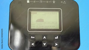 Display of solar roof inverter - Static clip showing solar panels daily production curve and realtime production in kilowatts