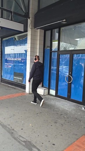 So gladdies AREA 51 is staying in Wellys. #neverdiscountwellington | Wellington - LIVE