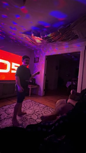 Balloon drop fail 😂 #nye #newyears #2026 #fypage #fail