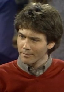 One Day at a Time S07:E709 - Dinner at Seven (Pt. 1)