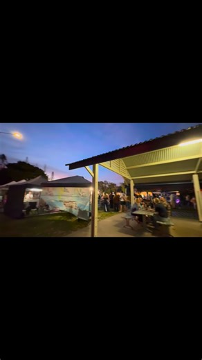 British Mum Goes To An Aussie Night Market For The First Time 😎 | Eat Venture Vlogs