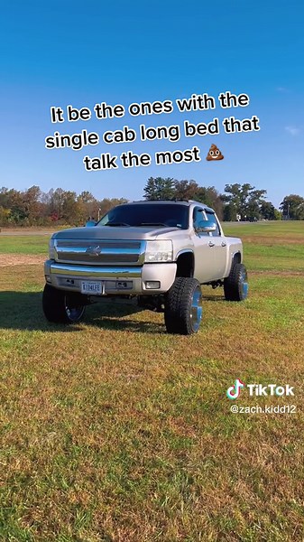🤥 lookin ahhh boy #builtdifferent #fyp #foryoupage #summer #drafts #stfu #squattedtrucks #26x14s #6sn5s
