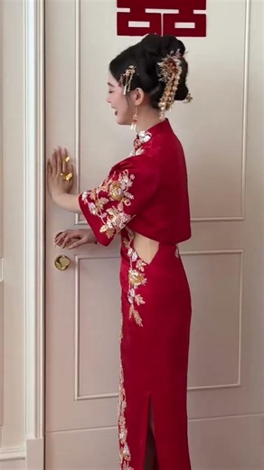 The Most Beautiful Bride Entry Ever ❤️👰 | Wedding Moments You Can’t Miss#wedding #love #shorts