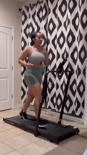 Tiana LSG Fitness Pacer M4 Treadmill Review & Sale Update