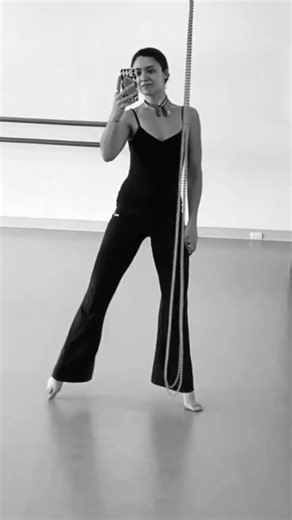 Somatic Healing - Moving through the body #nervoussystemregulation #somatichealing