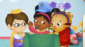 Daniel Tiger's Neighborhood - Alien Space Jacket - Together! Video | PBS KIDS