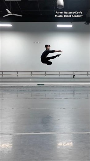 SUPER SLO MO 😳👐🤯#dance #dancer #ballet