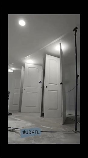 Dark Basment Blooms #JB_Does_It #diy #remodel #construction