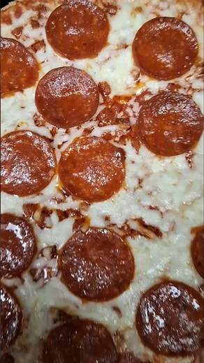 A Tombstone Pepperoni Pizza Right Out of the Oven