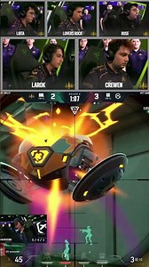 How do esports players communicate during a match?